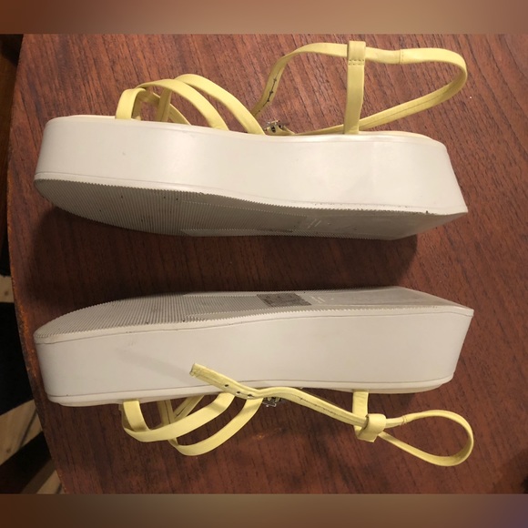 Courtney sandals - Picture 2 of 4